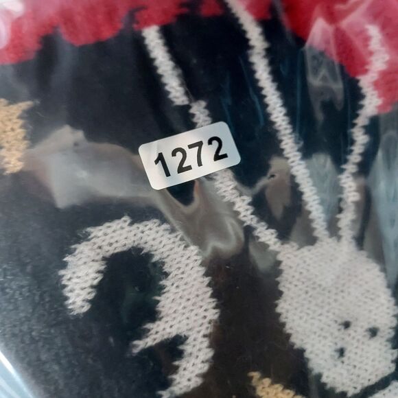 TStars Women’s Santa Claws Ugly Christmas Sweater Size Large Red Green Cat - Picture 9 of 9